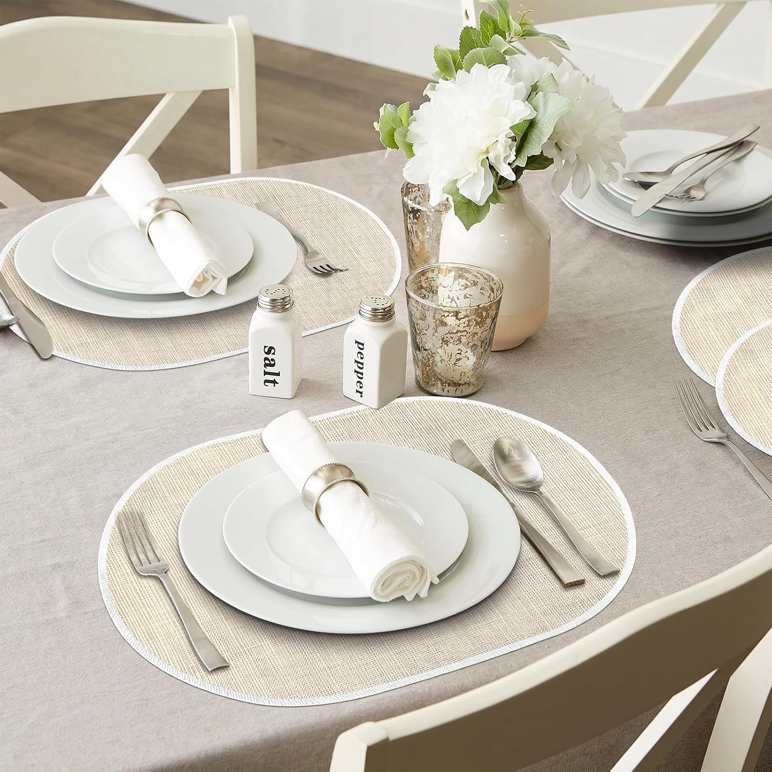 Oval Placemat, Heat-Resistant, Non-Slip, Easy-To-Clean Beige - Image 2